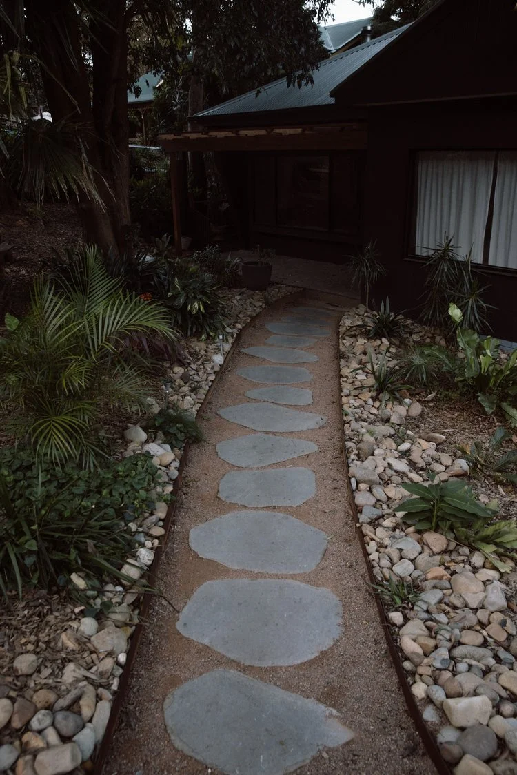 Buttonshaw Verge — regenerative landscape design project by Greau Studio, Illawarra NSW